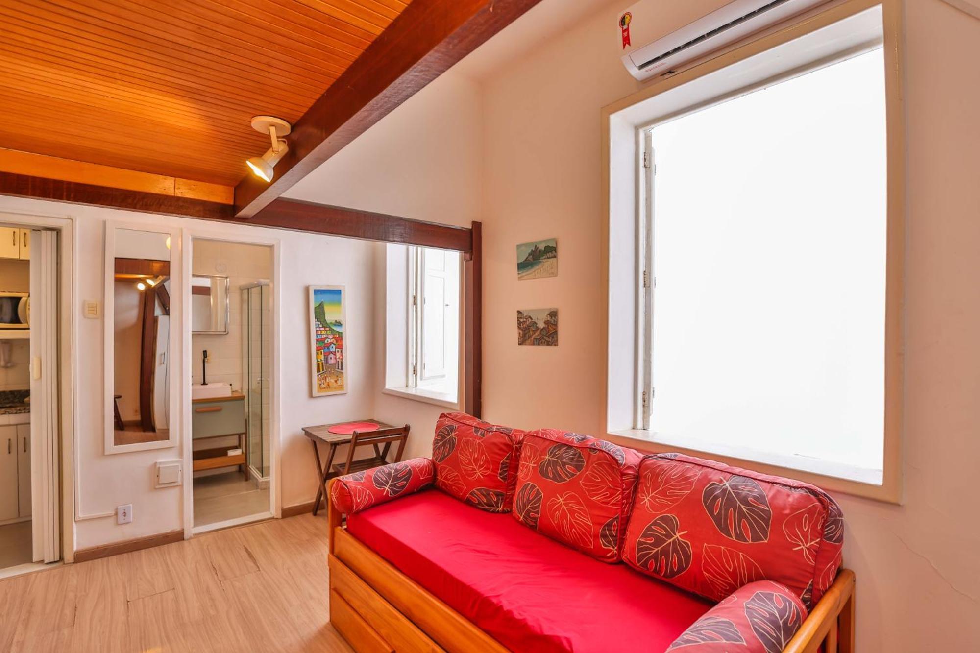 Studio's Edificio Leblon Apartamento *